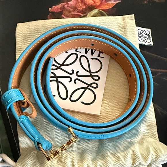 Loewe NWOT Turquoise Leather Belt with Gold Buckle 80/32